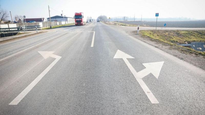 Örömmel értesítünk mindenkit, hogy megérkezett a várva várt hír! Zöld lámpát kapott a szekszárdi elkerülő út építése, ami új lehetőségeket nyit meg a város közlekedésében.