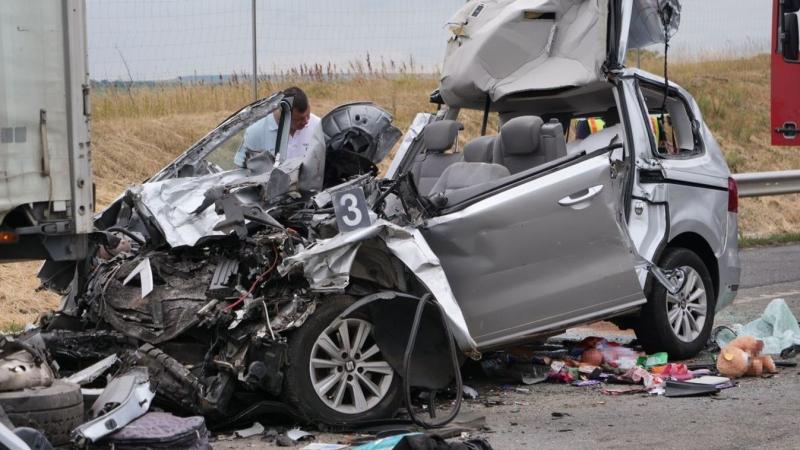 Itt a legmegdöbbentőbb baleseti statisztika - az M1 autópálya idén már ennyi emberéletet követelt.