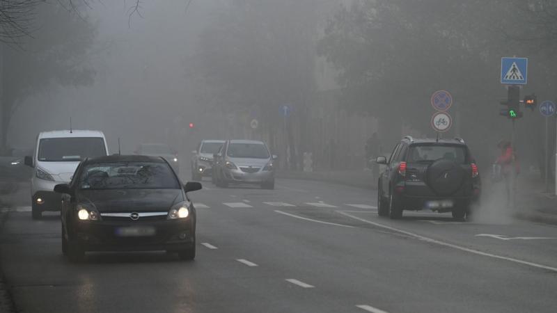 SZOLJON - Vakító ködlámpa: a jászkunsági sofőrök között igazi káosz alakult ki a reggeli köd leple alatt.