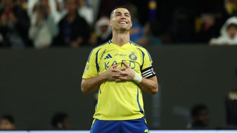 Ronaldo nem spórolt, egy 80 millió dolláros autóval bővítette járműparkját - fotó - Ripost